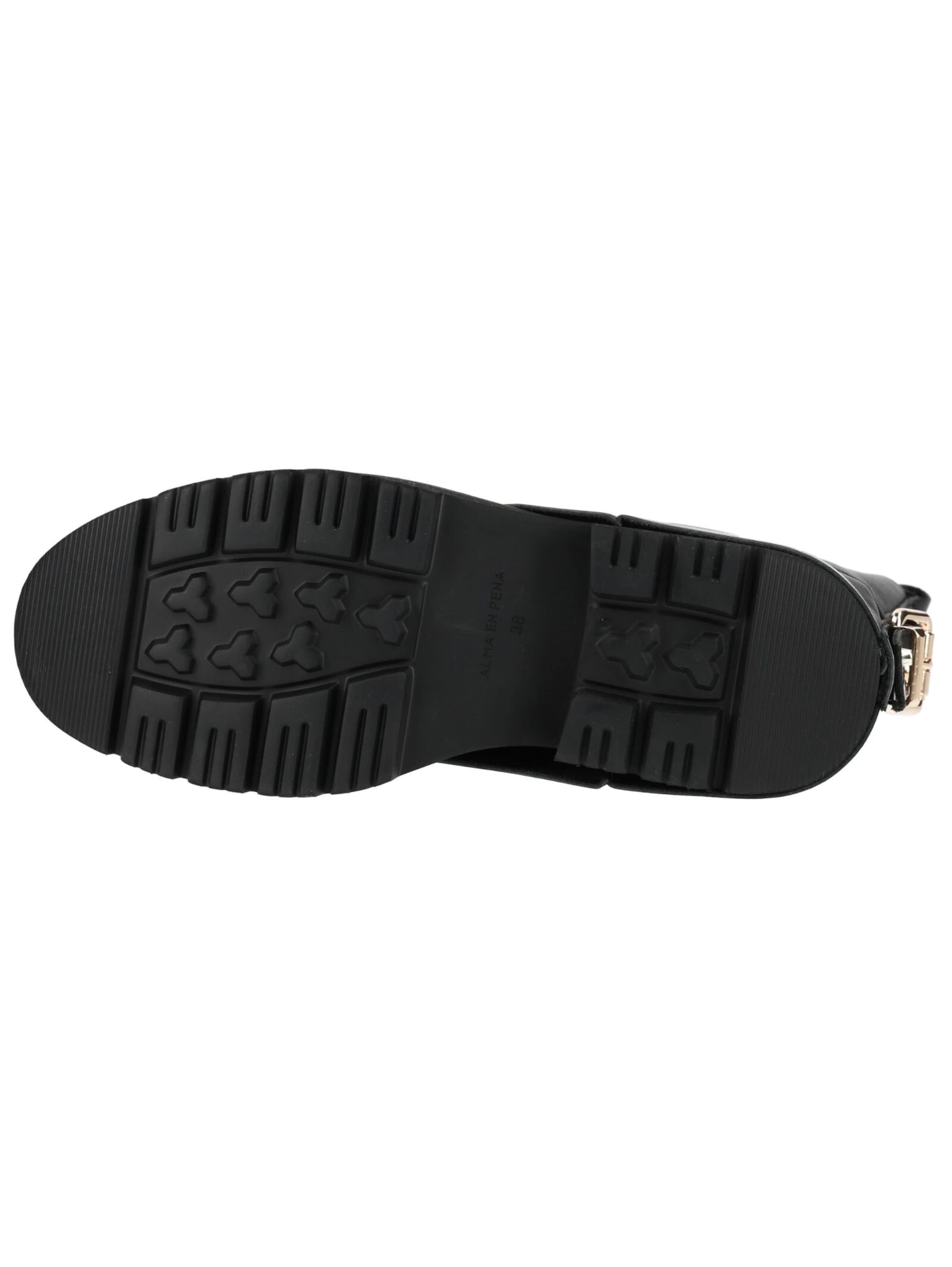 Alma En Pena Boots in Black