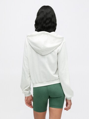 Nike Sportswear Свитшот 'CHILL' в Белый