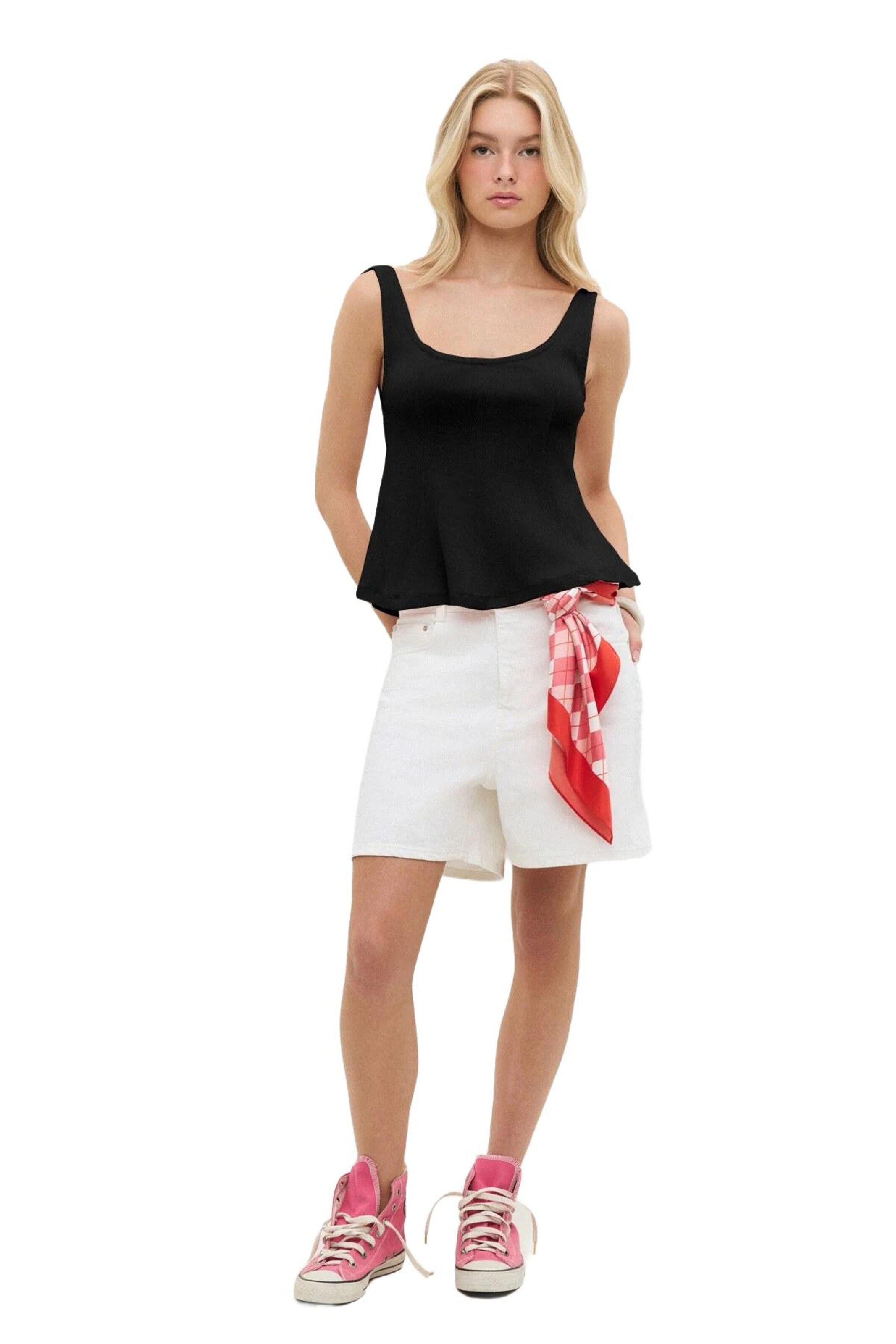 No Matter What Top in Zwart