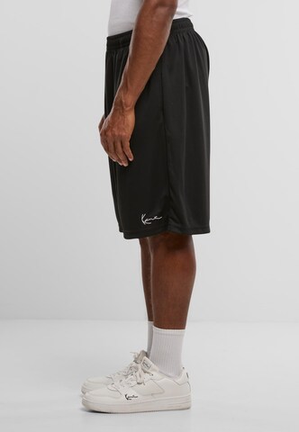 Regular Pantalon Karl Kani en noir
