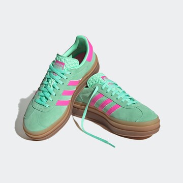 ADIDAS ORIGINALS - Sapatilhas baixas 'Gazelle Bold' em verde