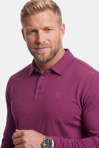 Men Plus Shirt in Pink