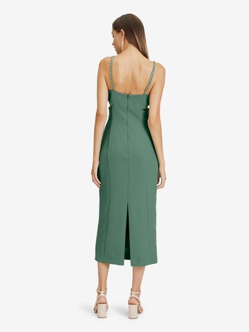 Vera Mont Evening Dress in Green