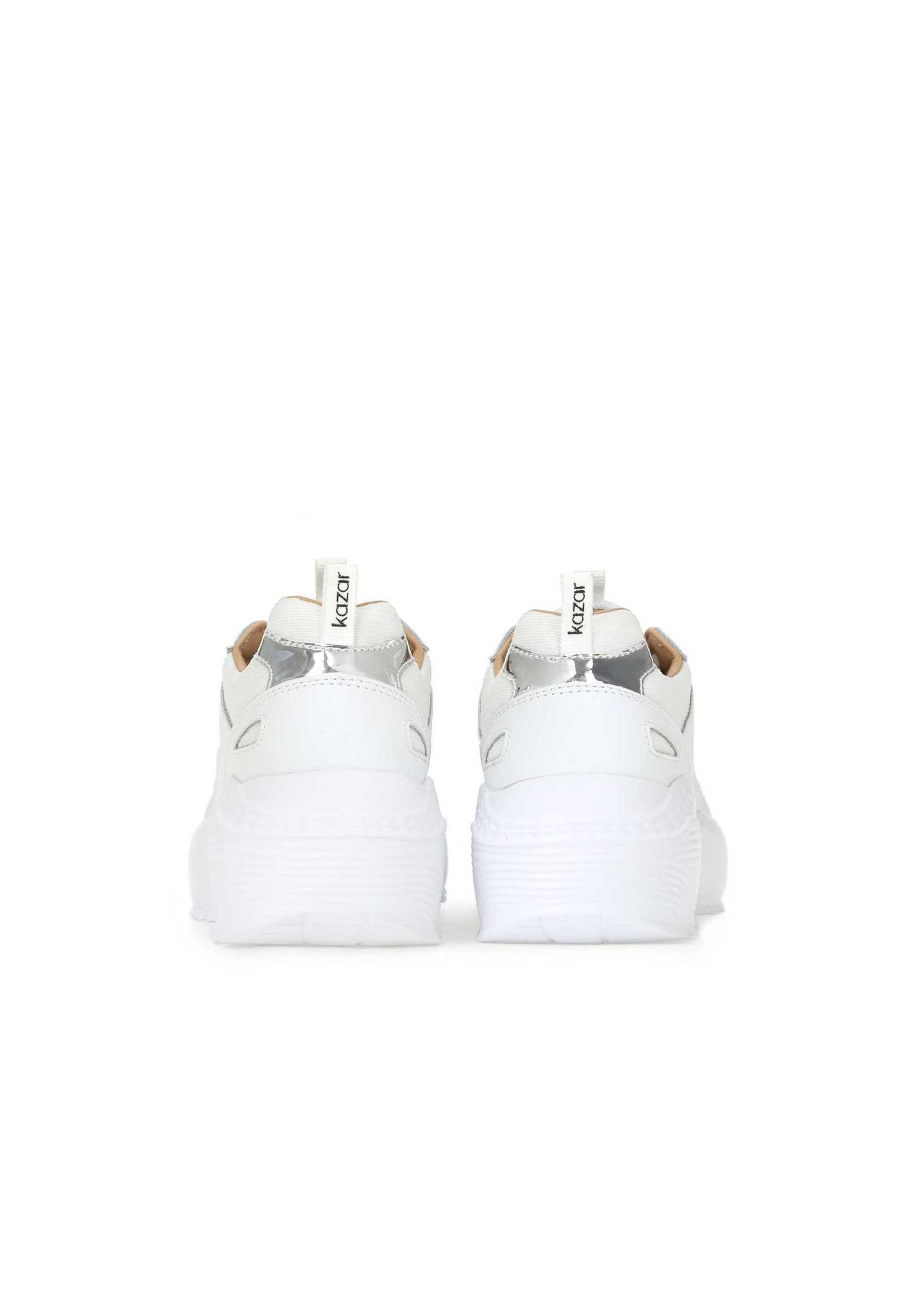 Kazar Σνίκερ χαμηλό σε λευκό