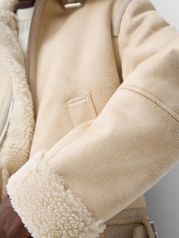 Giacca di mezza stagione di Bershka in beige