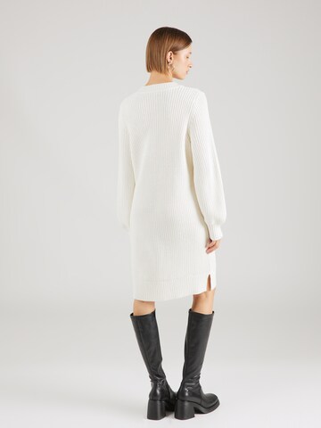 ESPRIT Úpletové šaty – bílá