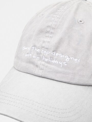 Casquette Pull&Bear en gris
