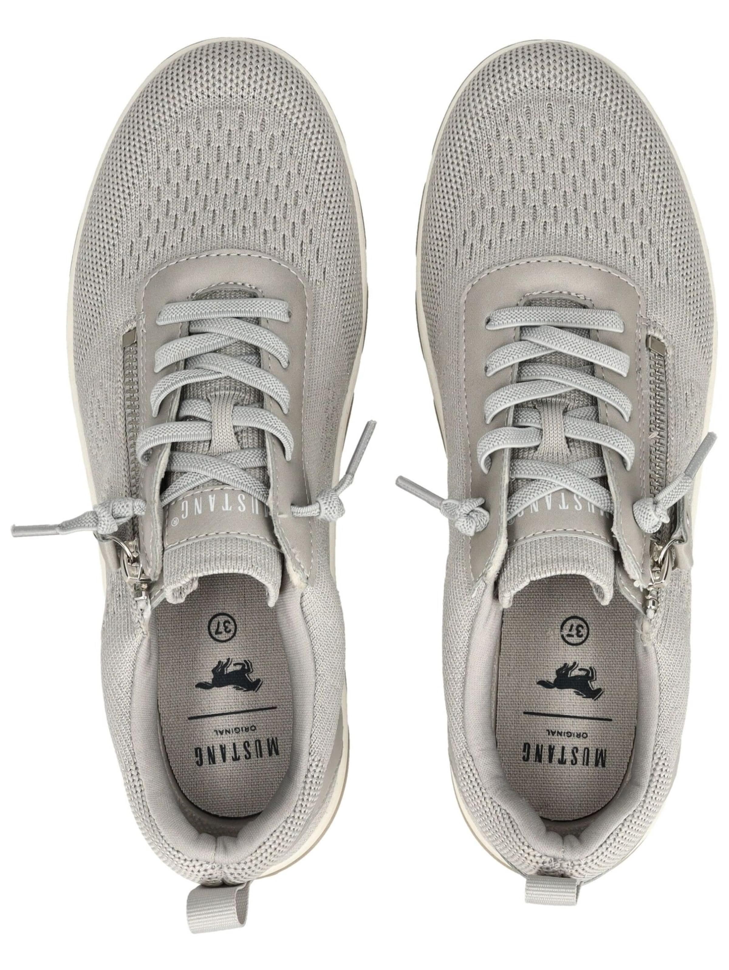 Sneaker bassa di MUSTANG in grigio