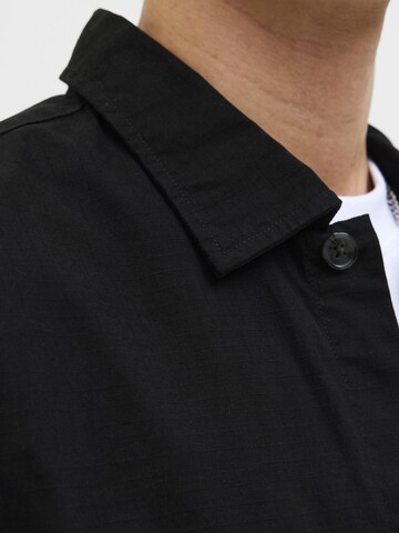 JACK & JONES Regular fit Button Up Shirt in Black