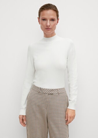 Pull-over COMMA en blanc : devant