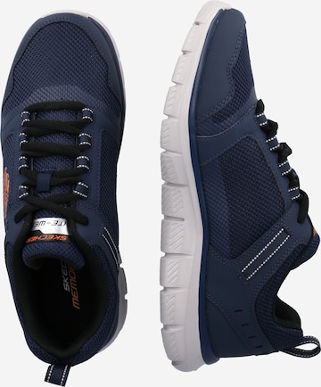 SKECHERS Sneaker in Blau