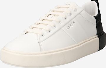 Sneaker bassa 'NEW VICE' di GUESS in bianco: frontale