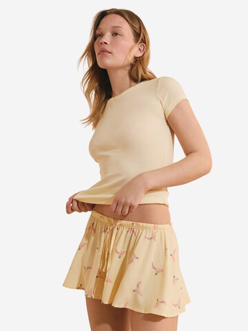 Pantaloncini da pigiama di ETAM in giallo