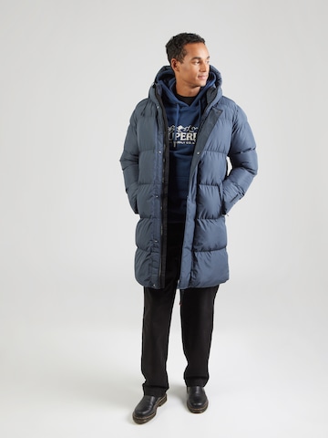 Superdry Зимняя куртка в Синий