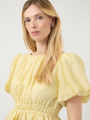 YAS Blouse in Yellow