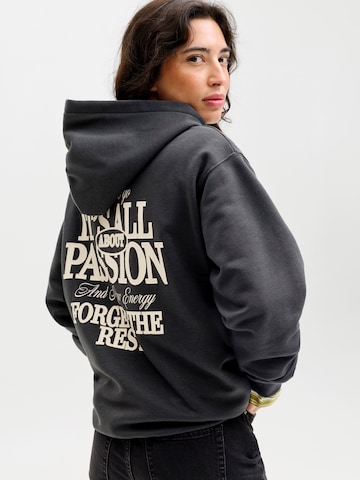 JJXX Sweatshirt 'BRENDA' in Grau