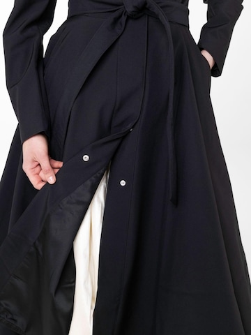 RainSisters Between-seasons coat 'Baloon-Style Sleeves' in Black