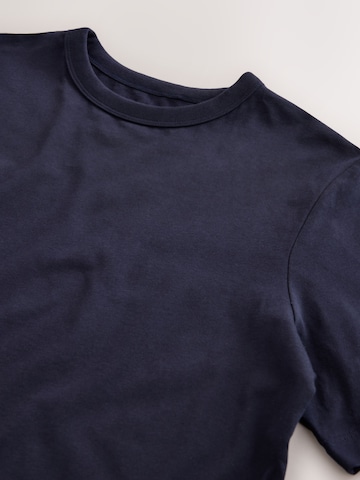 Tricou de la Next pe albastru