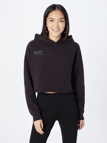 Ocay Sweatshirt in Black: front
