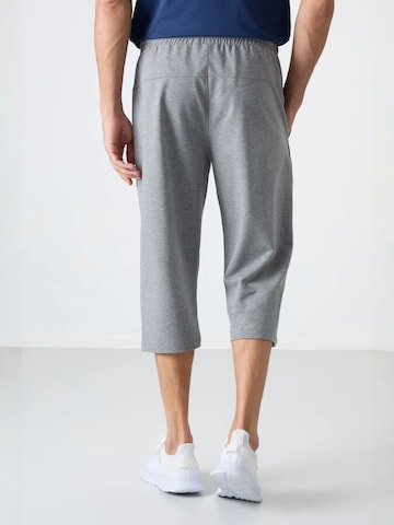 Wide leg Pantaloni di Tommy Life in grigio