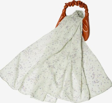 MayTree Scarf in White: front