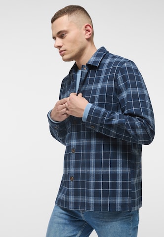 MUSTANG Comfort fit Button Up Shirt in Blue