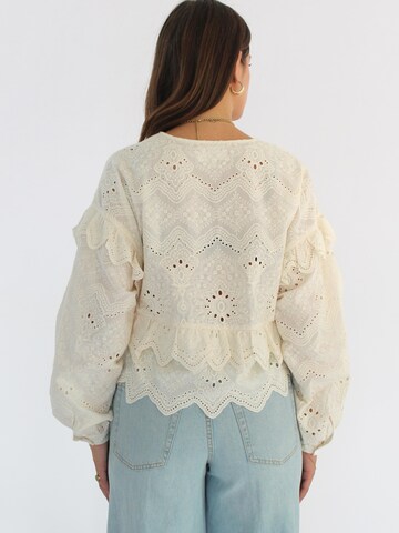 Honnête Atelier Blouse 'Bailey' in Wit