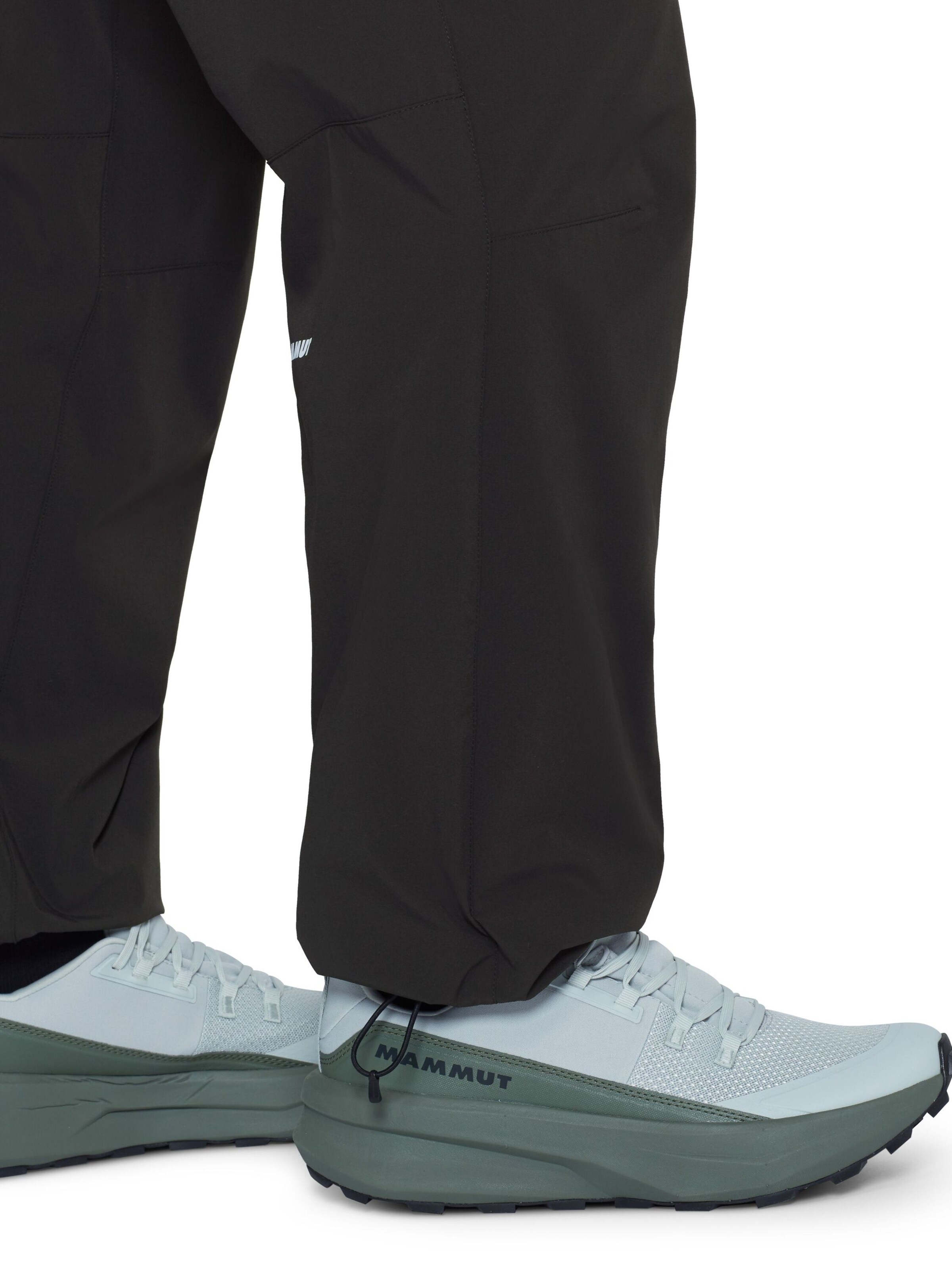MAMMUT Regular Outdoor Pants in Black