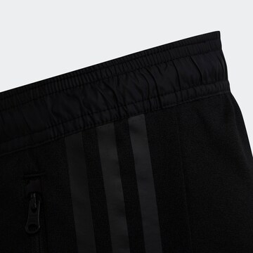 ADIDAS SPORTSWEAR Regular Sporthose 'Tiro Suit-Up' in Schwarz