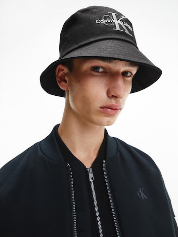 Calvin Klein Jeans Hatt i svart: forside