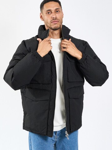 Legends Winter Jacket 'Laudo Puffer' in Black: front