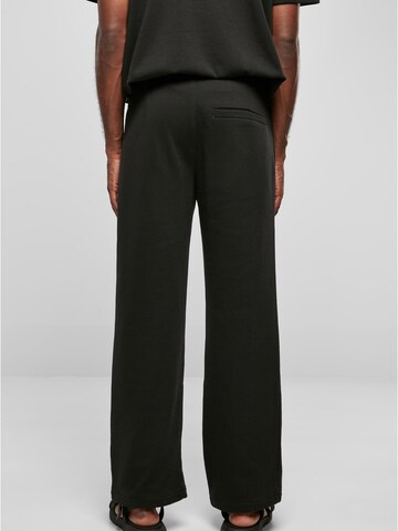 Urban Classics Regular Pleat-Front Pants in Black