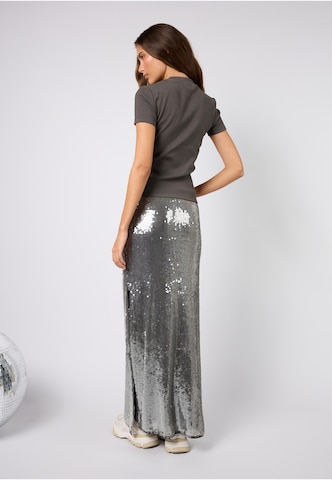 Maglietta 'Love Season' di OH APRIL in grigio