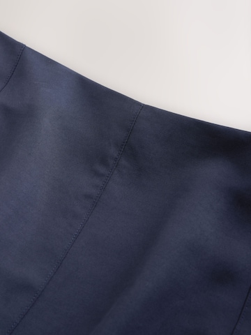 Next Rok in Blauw