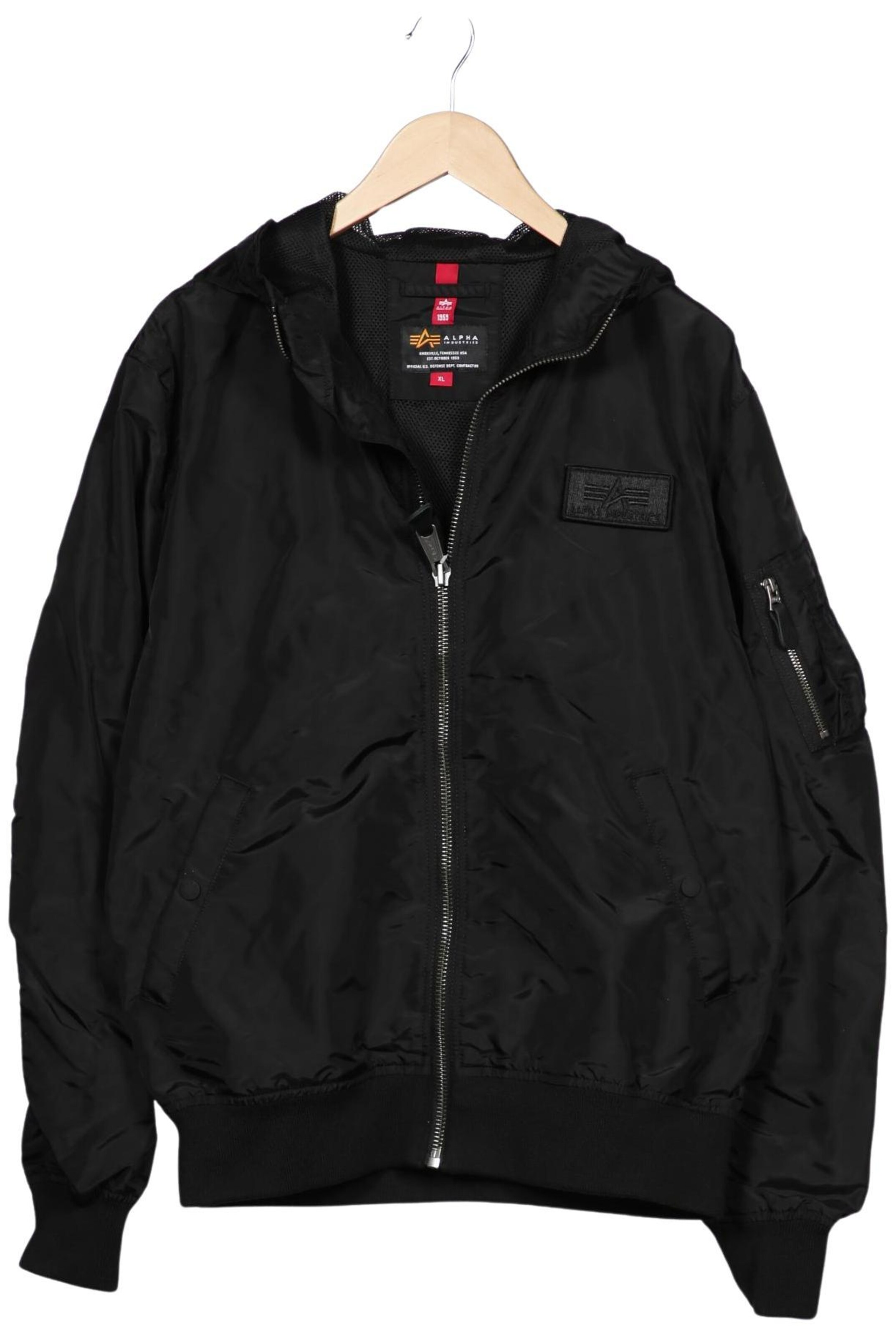 ALPHA INDUSTRIES Jacke XL in Schwarz: Vorderseite
