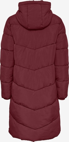 PIECES Winter coat 'Jamilla' in Red