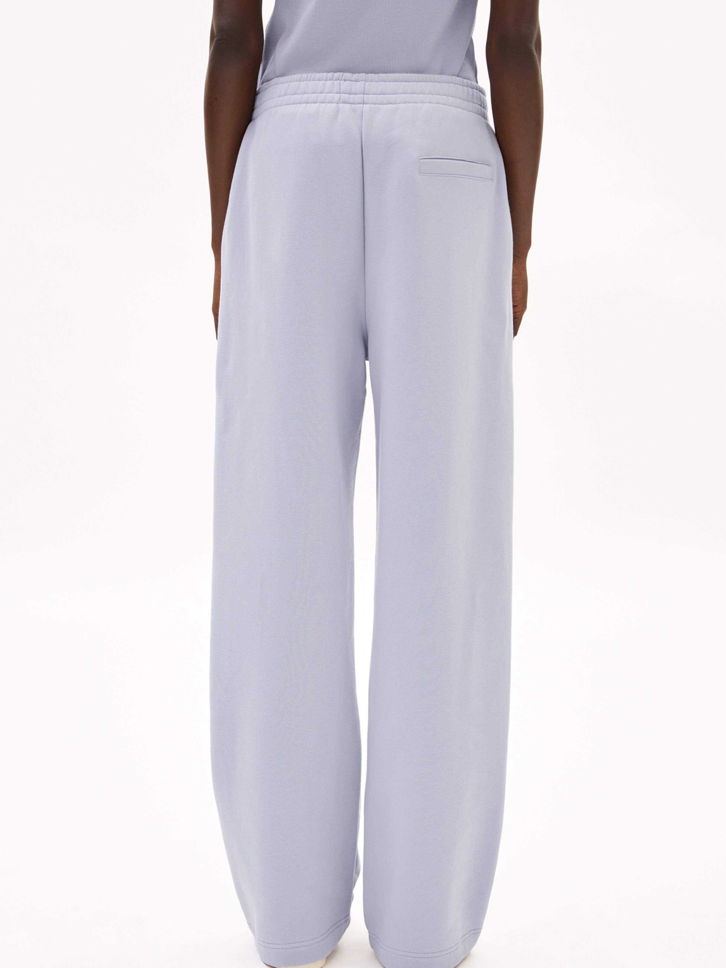 ARMEDANGELS Loosefit Sweathose 'ICONIC Å IVAARA' in Blau