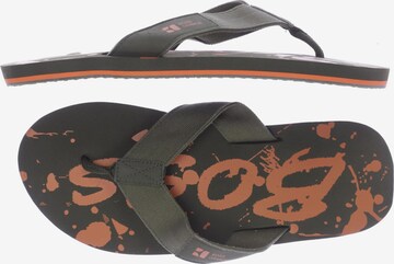 BOSS Orange Sandalen 44 in Grün: predná strana