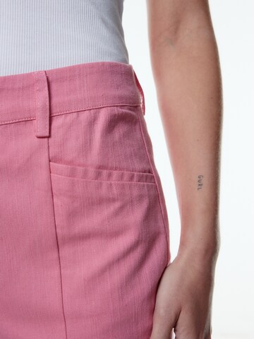 EDITED Flared Trousers 'Ejla' in Pink