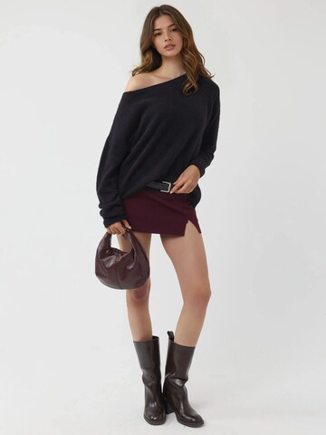 Hiccup Oversized Sweater in Black