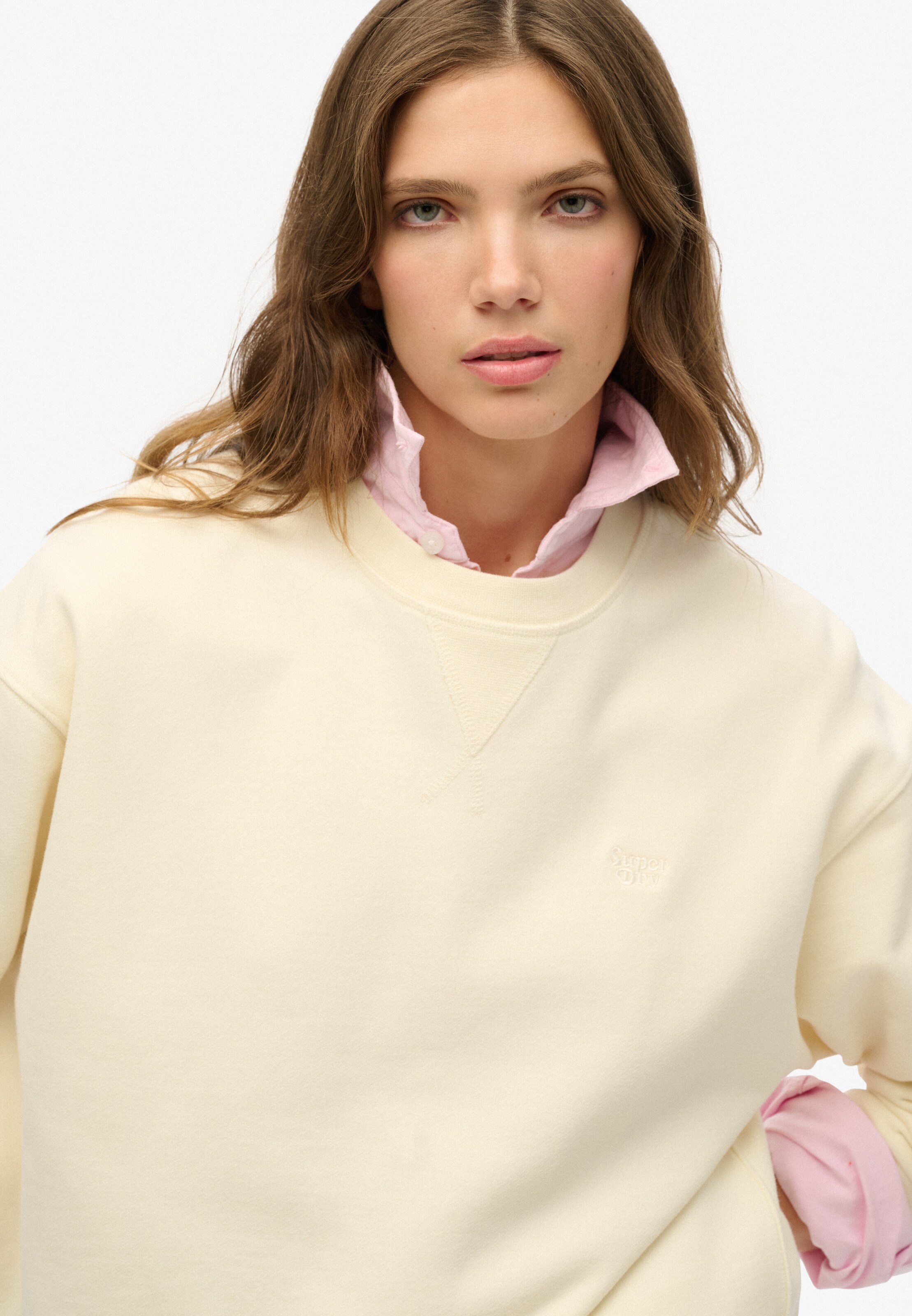 Superdry Sweatshirt 'Studios' in Weiß