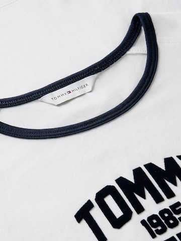 TOMMY HILFIGER T-Shirt in Weiß