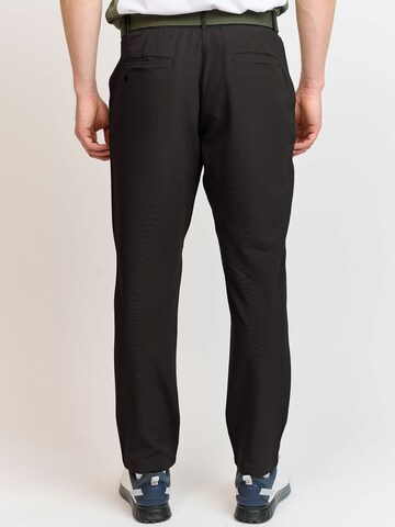 Backtee Regular Pants in Black