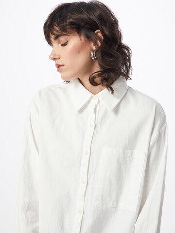 Camicia da donna 'MAMRY' di JAN 'N JUNE in bianco