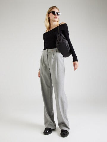 Nasty Gal regular Παντελόνι πλισέ σε γκρι