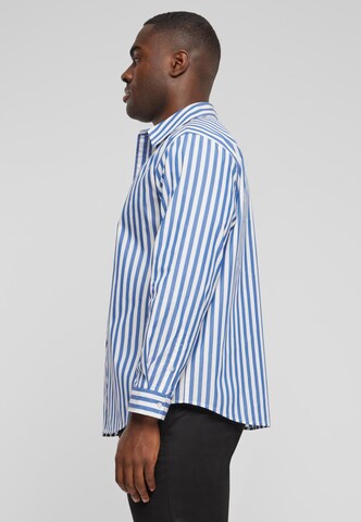 Regular fit Camicia di Urban Classics in blu