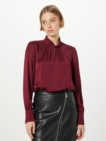 MORE & MORE Blouse in Red: front