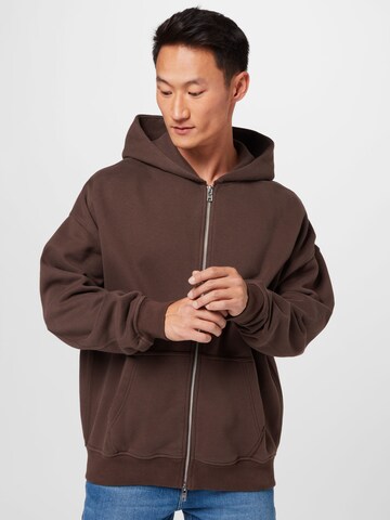 Abercrombie & Fitch Zip-Up Hoodie in Brown: front
