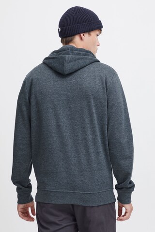 !Solid Zip-Up Hoodie 'Olli' in Blue