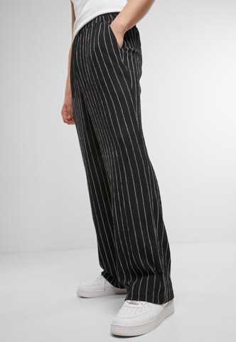 évasé Pantalon Urban Classics en noir